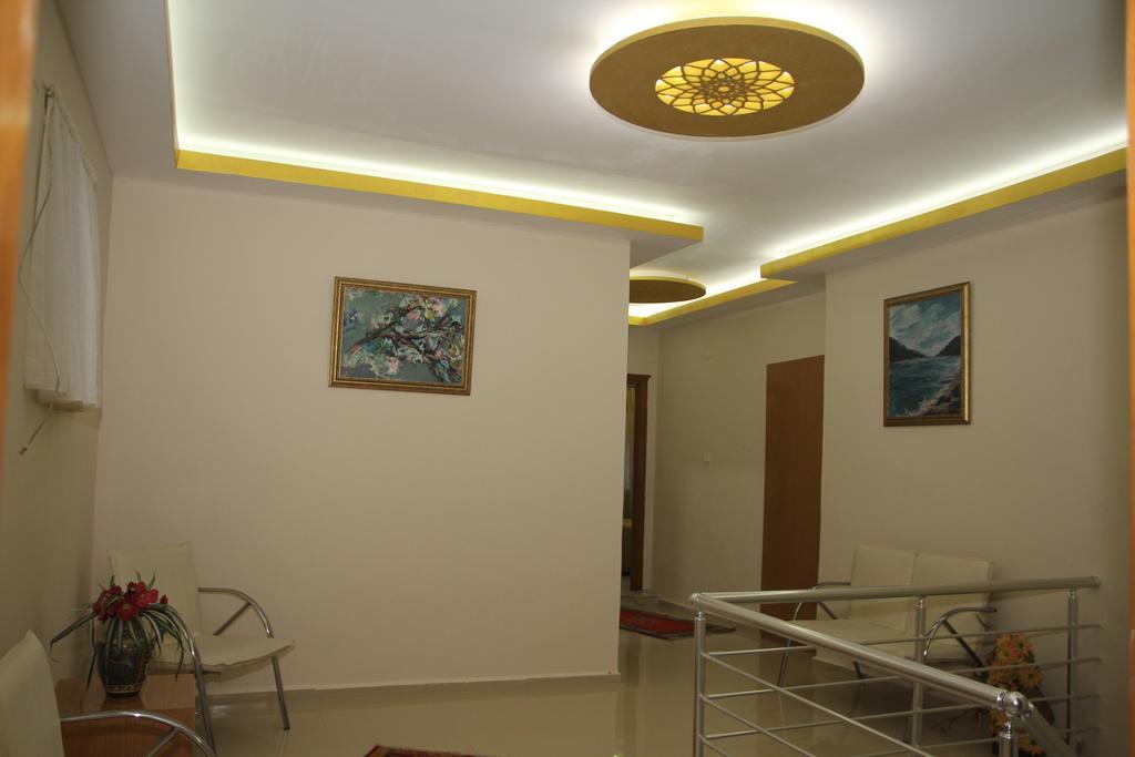 Vatan Hotel Izmir Eksteriør billede